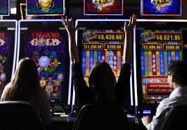 okbet8 Live Casino မြန်မာ — တိုက်ရိုက်ဒီလာနှင့် ကစားခြင်း